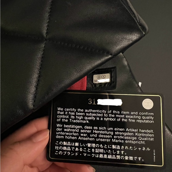 Used Chanel 19 Handbag - Black - Picture 3 of 10